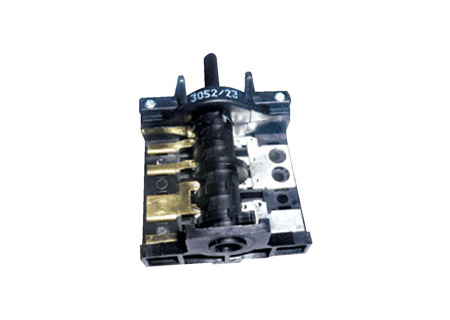 HT105 SELECTOR SWITCH